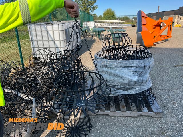 Lot 30-4028 - Metal Flower Baskets Large pile of hanging baskets