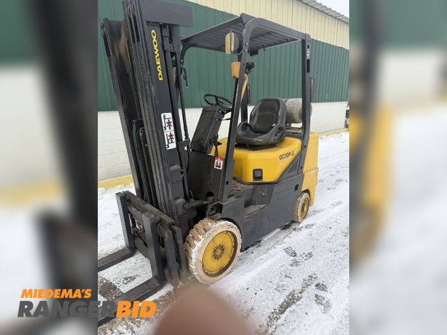 Lot 30-1228 - Daewoo  Gc30p-3 Forklift