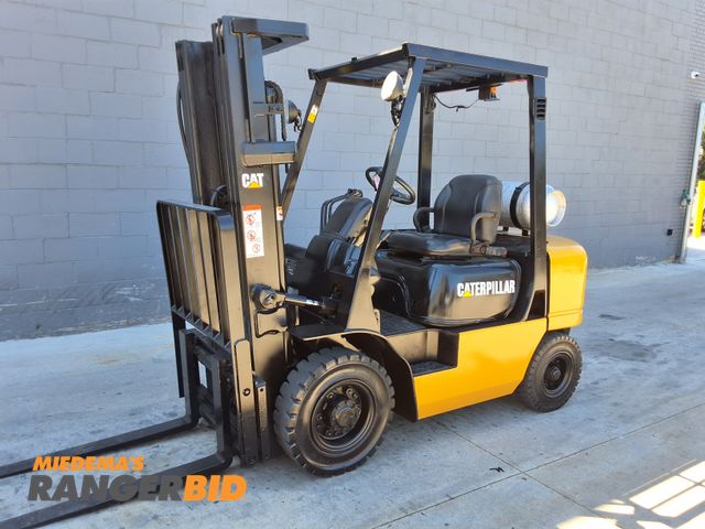 Lot 30-11228 - Caterpillar 5,000lbs Capacity, Pneumatic Tire Forklift - See Video for Operation