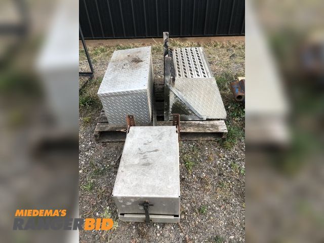 Lot 30-29F - (3) truck boxes,  2 are tool frame boxes and 1 a battery box, see photo's for specs and sizes, (3) t...