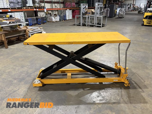 Lot 30-268 - Wesco TG100 Rolling Scissor Lift Table, 80" x 30" Platform, 2200 lbs Capacity The seller can assist ...