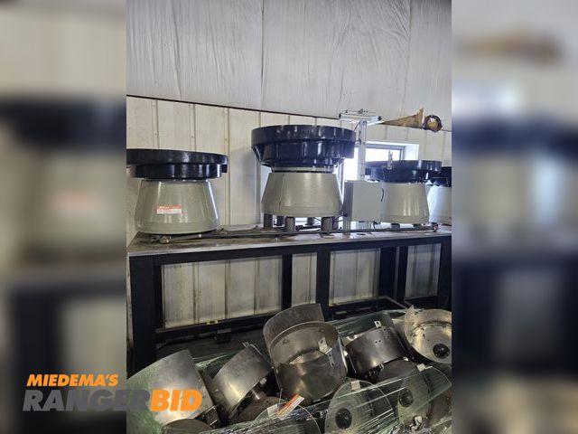 Lot 30-2804 - (3) Vibratory feeder bowls mounted on a Blanchard ground steel base