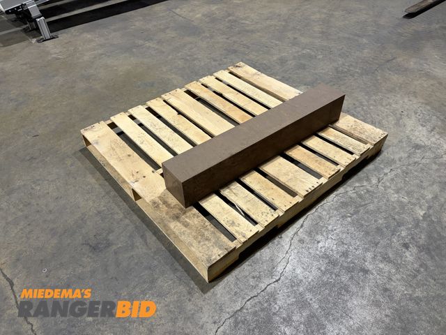 Lot 30-270 - Solid Steel 6"x6"x41" Steel Bar Stock, Square Block, 470 lbs The seller can assist with loading. For...