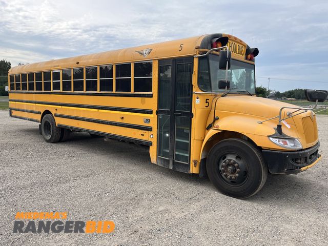 Lot 30-5082 - 2013 International Bus School Bus 2013 International 77 Passenger School Bus with 114,718 miles, Max...