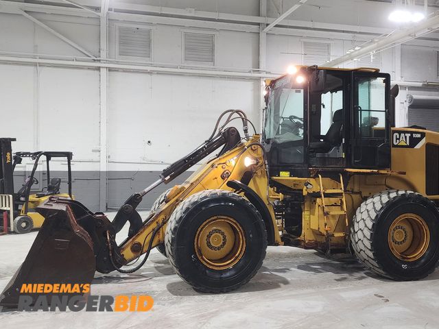 Lot 30-10844 - 2010 Cat 930H Loader