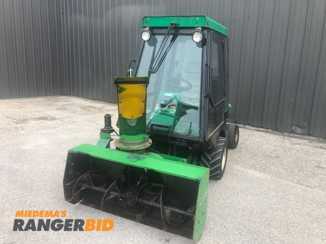 Lot 30-9633 - 1997 Ransomes 728D Snow Blower
