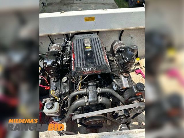 Lot 30-5012 - Mercury Engine Rebuilt with papers, comes with Alpha One out drive