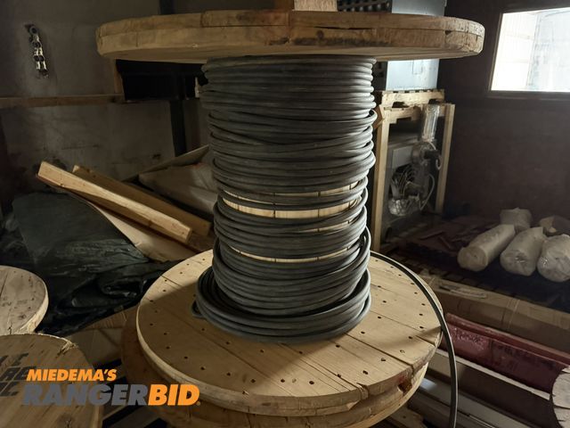 Lot 30-5725 - (2) partial spools of 19 strand 1 gauge, black copper cable.