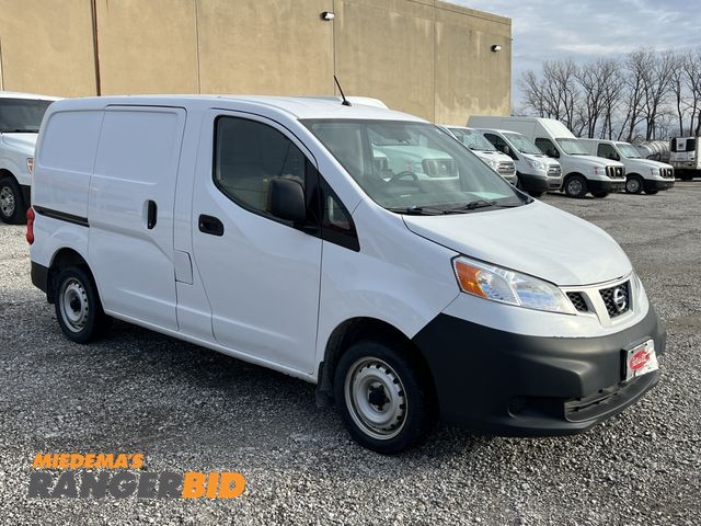 Lot 30-JX148 - 2018 Nissan NV200 Cargo Van FWD
