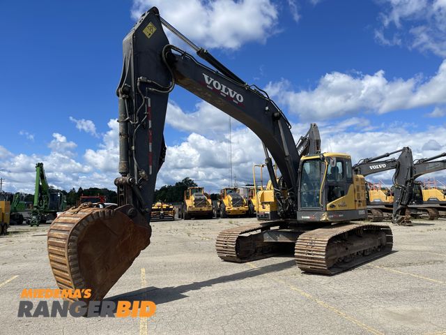 Lot 30-EQ0433085 - 2016 VOLVO ECR305CL Excavator 2016 VOLVO ECR305CL VCECR305V00110651, 6729 HRS, VOLVO DEALER INSTALLE...