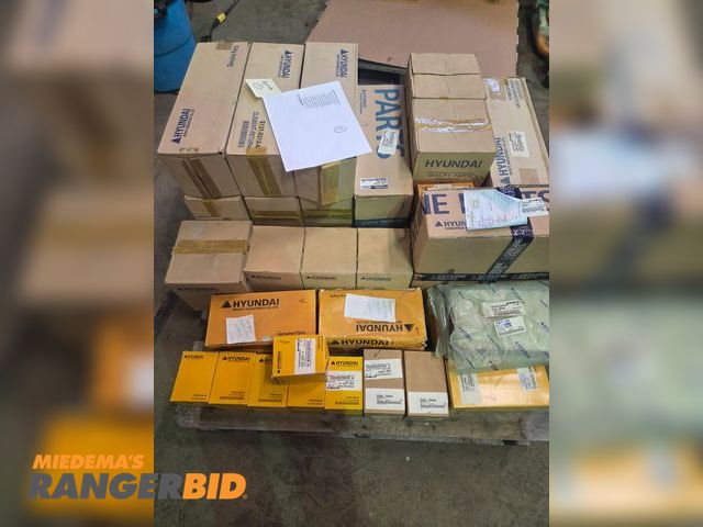 Lot 30-1001 - Pallet of New Hyundai Excavator Parts - see pic of inventory list