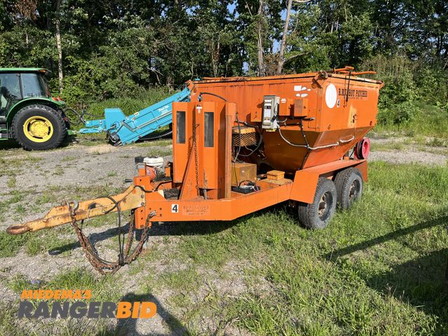 Lot 30-1541 - R.M.V. Hot Patcher / Hot Patch Box Mobile Equipment