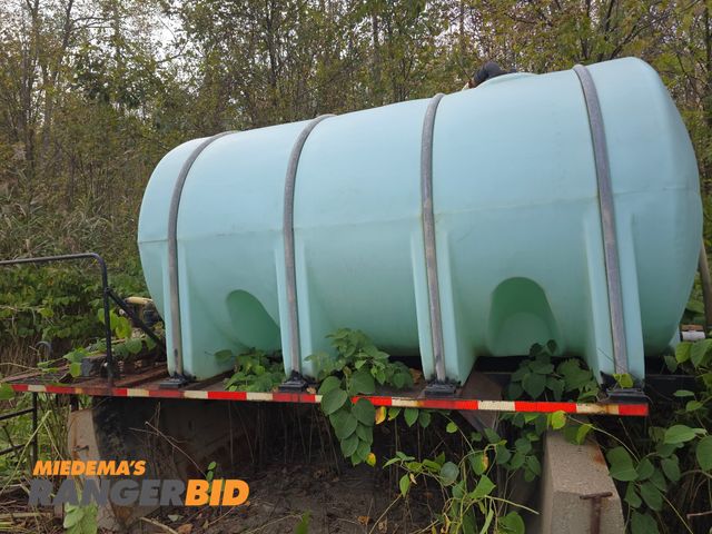 Lot 30-919 - Large Tank Plastic