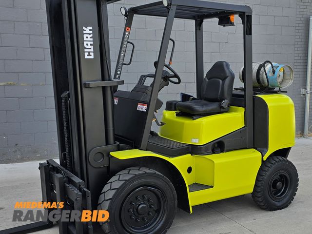 Lot 30-180 - Clark 10,000lbs Capacity Pneumatic Forklift - See Video for Operation