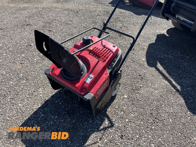 Lot 30-4335 - Honda HS720 Single Stage