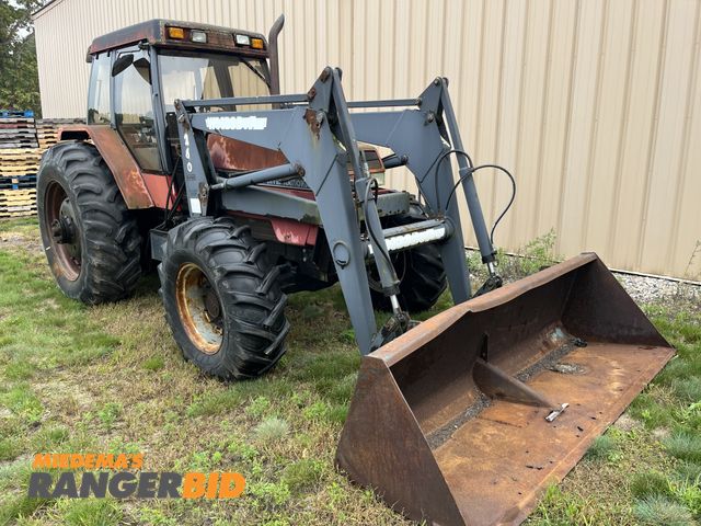 Lot 30-1994 - 1990 Case International Harvester 5140A Loader Tractor