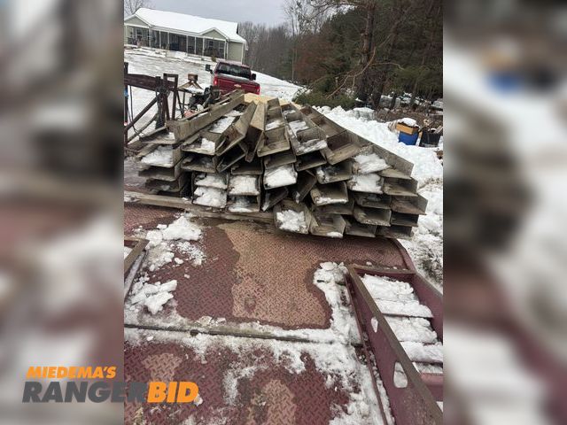 Lot 30-10943 - 8-concrete forms 10 feet by 9”