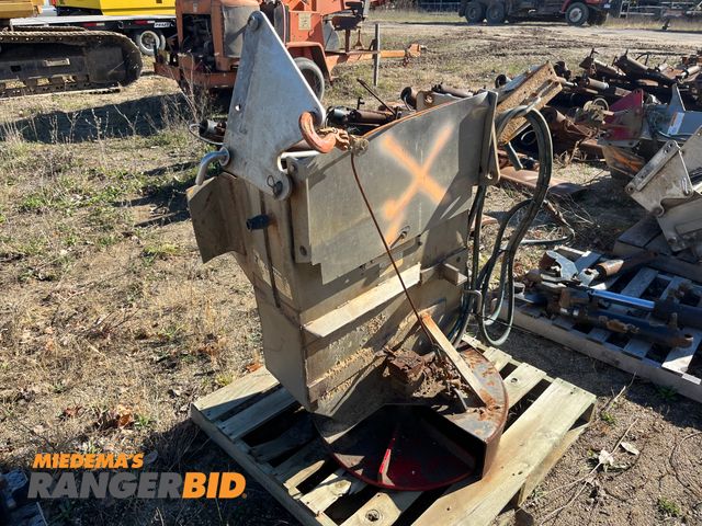 Lot 30-2502 - (1) Stainless Steel Salt Spreader seller will load