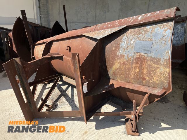 Lot 30-1479 - Root 541 x 75 sn 13817 Municipality owned, seller will load.