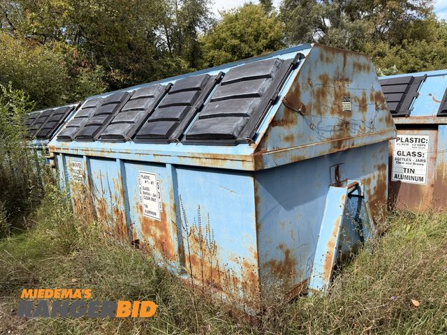 Lot 30-3617 - Leland Recycling roll off dumpster 80" tall x 94" x 16' Metal