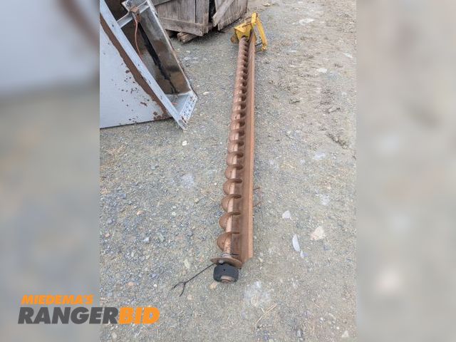 Lot 30-10863 - 18' grain bins good solid sweep auger