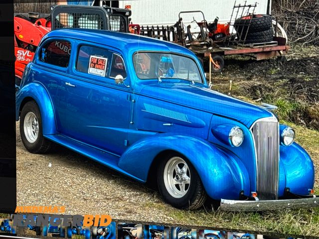 Lot 30-10221 - 1937 Chevrolet Delux coupe Coupe RWD Beautiful 1937 Chevrolet two door coupe, ALL STEEL body, very c...