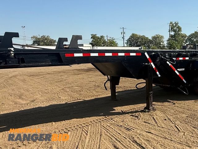 Lot 30-10701 - 1970 FRUEHAUF ROLL OFF TRAILER Semi-Trailer FRUEHAUF ROLL OFF TRAILER 
STRONG TRAILER
CLEAN