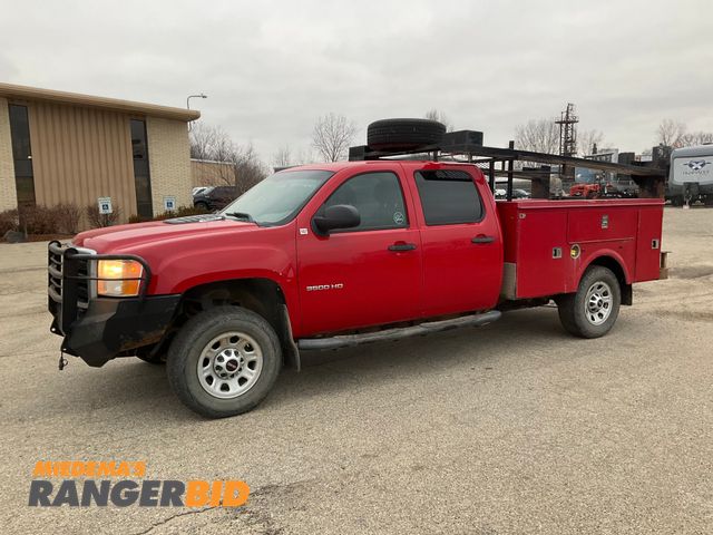 Lot 30-4964 - 2012 GMC 3500 HD Utility Service Truck Crew Cab Pickup Truck 4x4