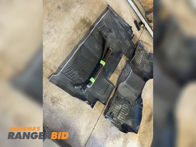 Lot 30-3756 - WeatherTech Floor Matts (fit 2023 GMC Crew Cab)
