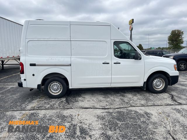 Lot 30-10653 - 2018 Nissan NV2500 RWD 2018 Nissan NV2500 214400 miles. Needs catalytic converter. Mechanically soun...