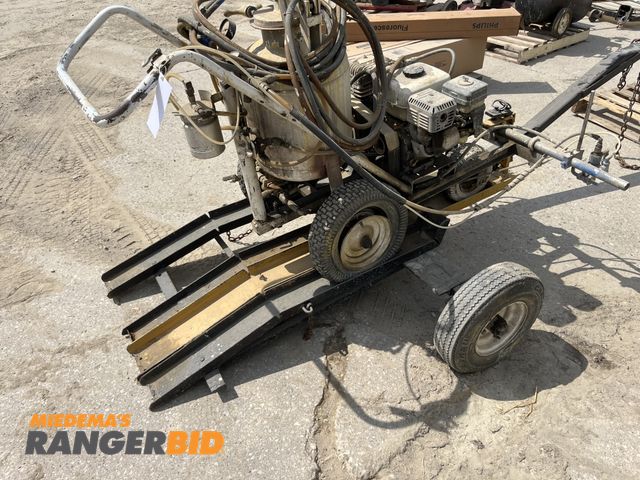 Lot 30-1586 - Linear Dynamics Paint sprayer with trailer