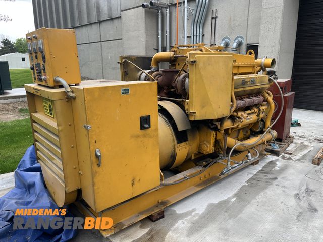 Lot 30-4784 - CAT D348 SR4 620KW Generator Set