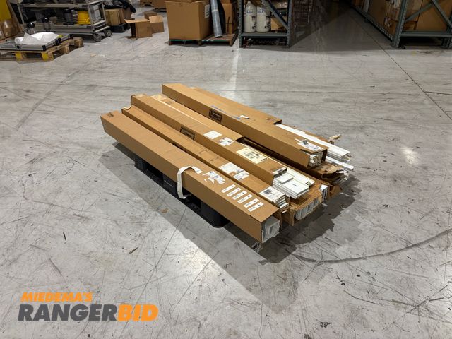 Lot 30-46 - Lot of Misc. Panduit Electrical Wireway, Ducts and Covers. 

Seller will assist with loading. Forkli...