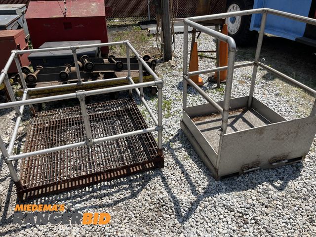 Lot 30-1046 - Lot of (2) Man Baskets for Forklifts