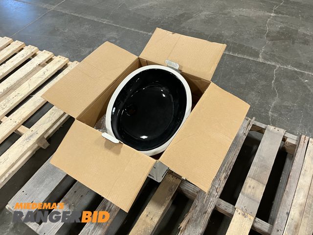 Lot 30-3837 - Kohler 2210-7 Undercounter Lavatory / Sink Sink New in the box.