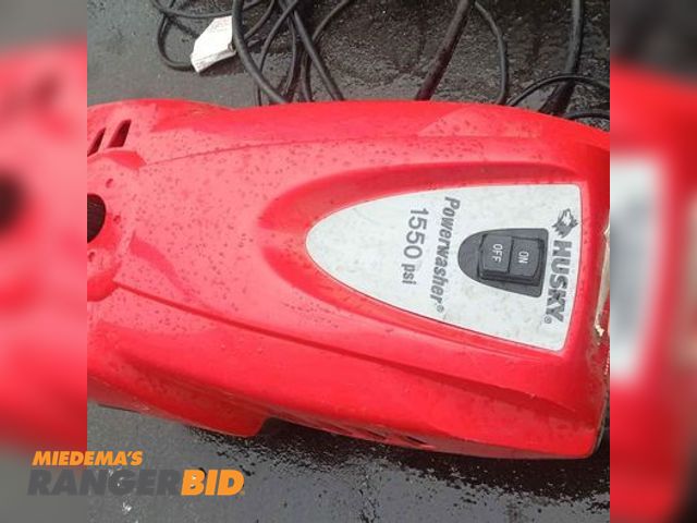 Lot 30-748 - electric power washer. excellent working condition. item has been tested. spray forceful psi pressur...