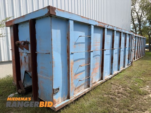 Lot 30-3618 - Leland 7711-40 Roll off Dumpster 54" hook 93" tall x 8' x 22' Metal