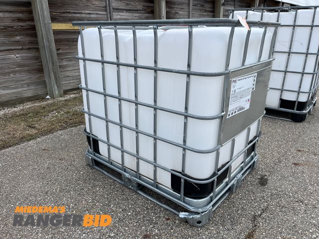 Lot 30-4452 - (1) Liquid Storage Tank