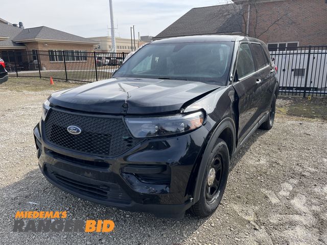 Lot 30-4436 - 2022 Ford Explorer Police SUV Hybrid AWD
