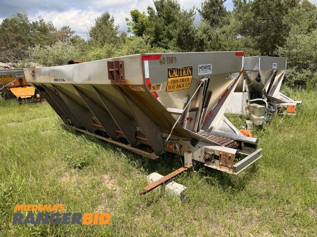 Lot 30-3965 - Monroe 14' Salt / Sand Spreader Municipality owned, Seller will load.