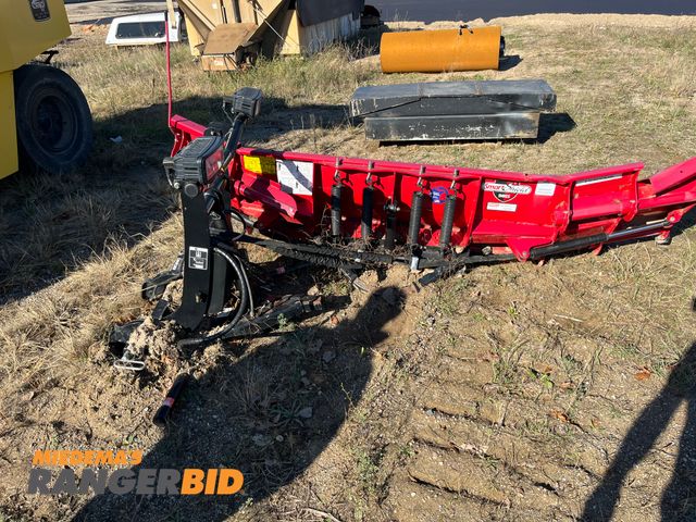 Lot 30-2539 - Boss EXT ST 8'-10' Snow Plow Plow has been damaged. For parts or repair. Municipality owned, seller will load.