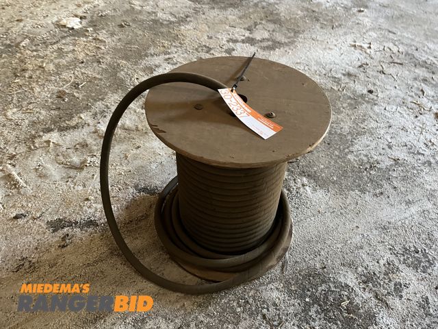 Lot 30-2337 - Approximately 50ft 1/2" single braided hydraulic hose