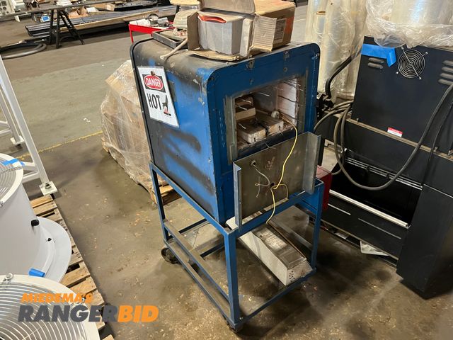 Lot 30-2440 - Heat Treat box Need new heating element, see pics. Seller will load.