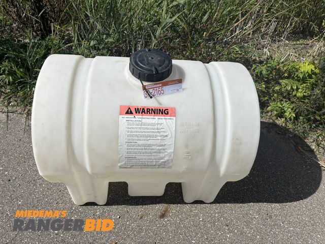 Lot 30-2165 - 60 Gallon ag tank. Holds water.  Does not leak.