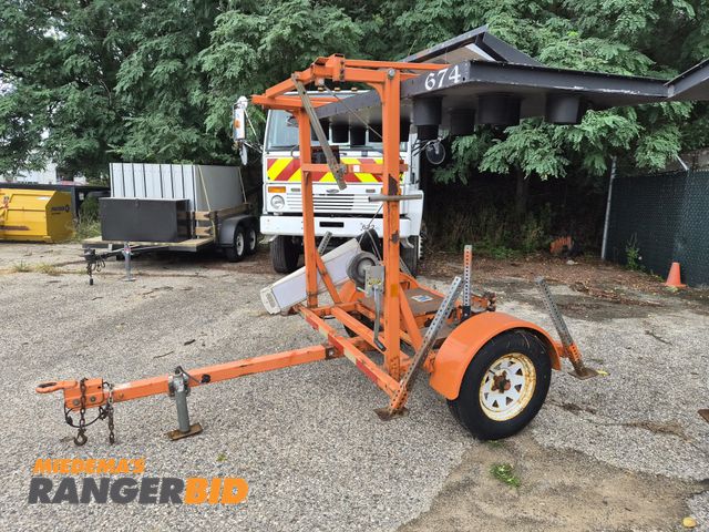 Lot 30-3206 - Trailer Mounted Arrow Board