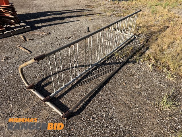 Lot 30-3633 - Metal Bike Rack