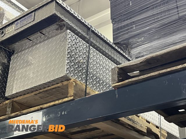 Lot 30-1960 - Truck Tool Box