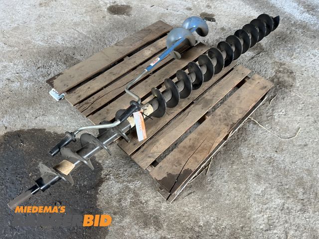 Lot 30-53916 - 6" Diameter Auger