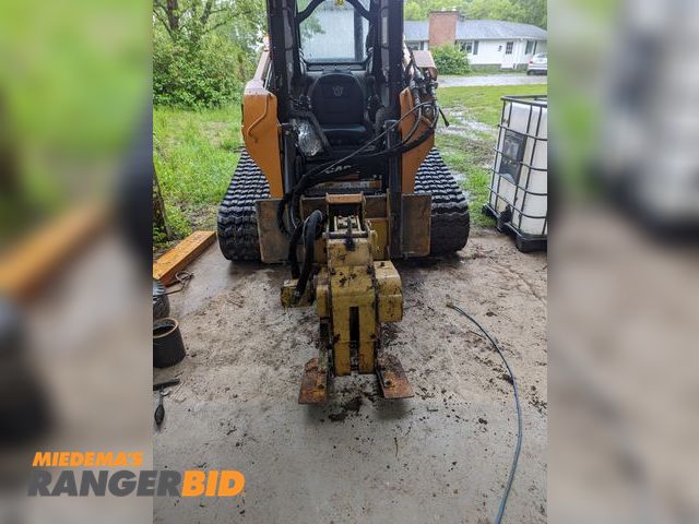 Lot 30-5000 - Vermeer vp3550 Large, heavy duty Skid steer or Vermeer cable plow, vibraplow