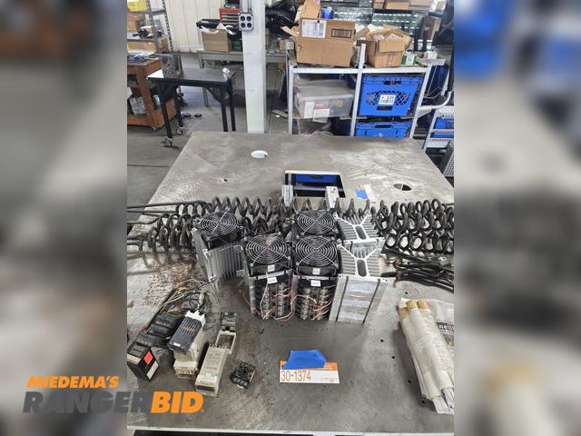 Lot 30-1374 - IR Heat unit, Temperature Controllers, Solid State Relays, and Resistive Heaters.